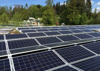 Schlüsselfertige Photovoltaik Anlage – Schwimmbad– Region Zürcher Oberland